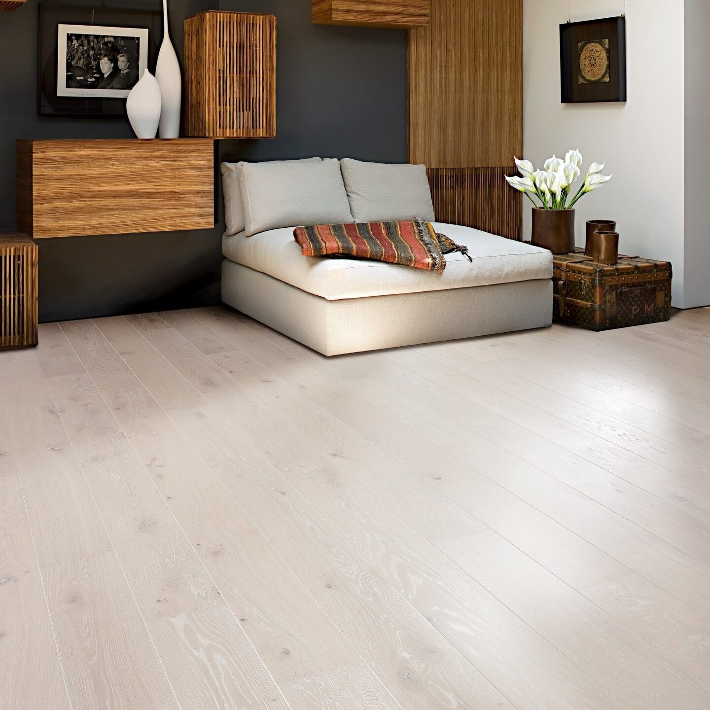 oak_nouveau_snow_int3156